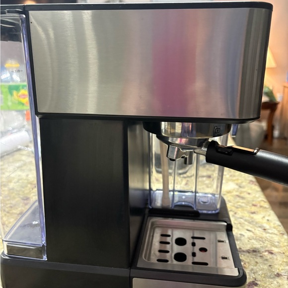 Professional Black and Silver Coffee Machine - Picture 7 of 8